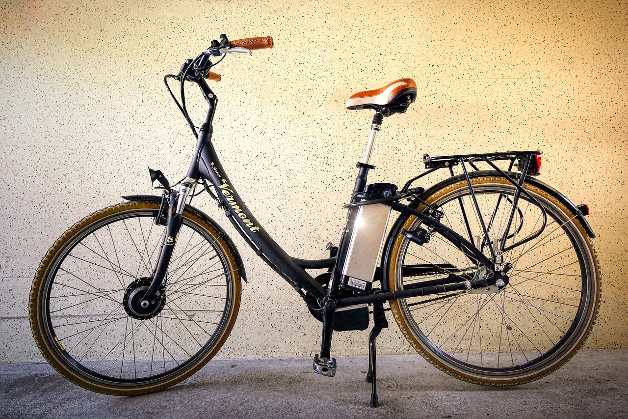 bicycle, bike, to go biking, cycle, move, city bike, bikes, e bike, ladies bike, mobility, recreation, leisure time, electro, compensation, electric, cyclist, e bike, e bike, e bike, e bike, e bike